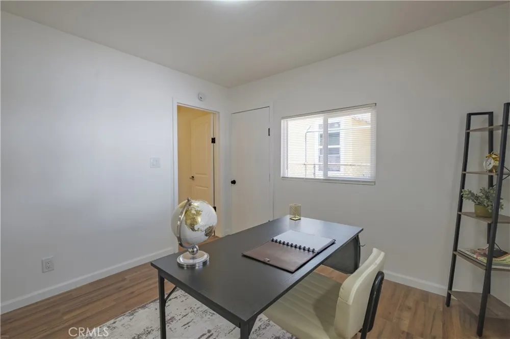 1008 S Herbert Ave Los Angeles, CA 90023