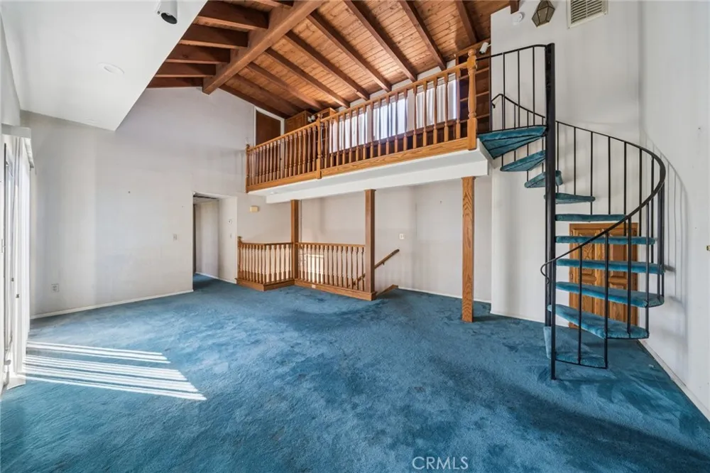 142 6th Street Seal Beach, CA 90740
