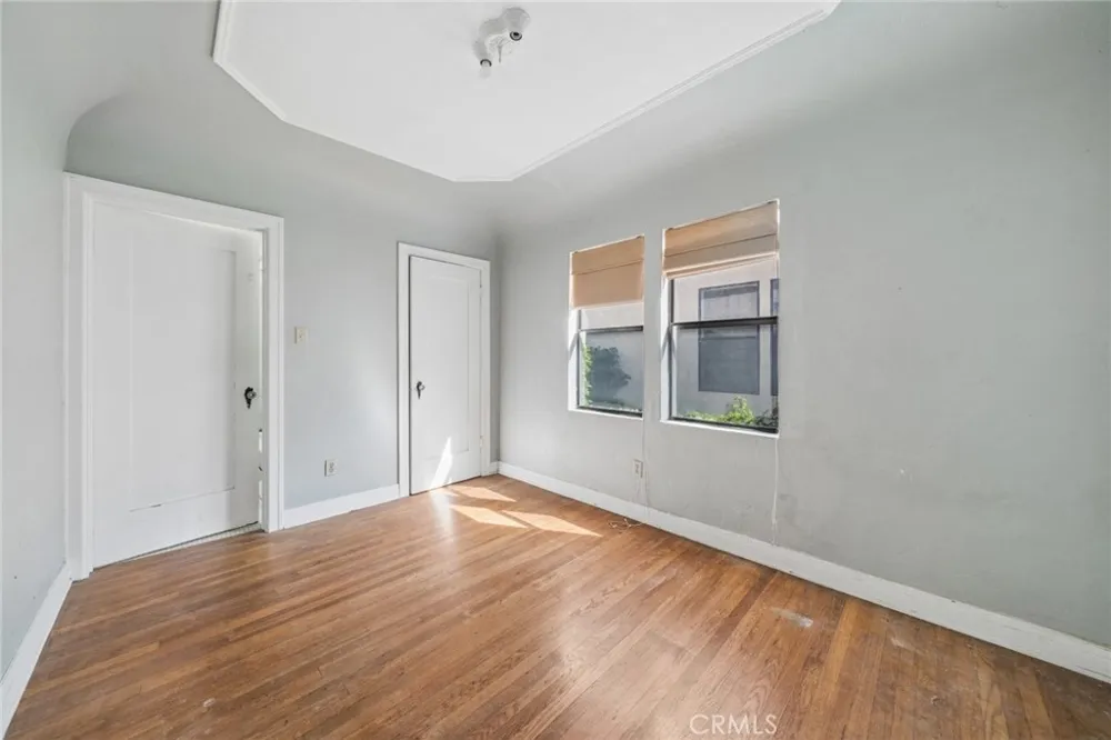 142 6th Street Seal Beach, CA 90740