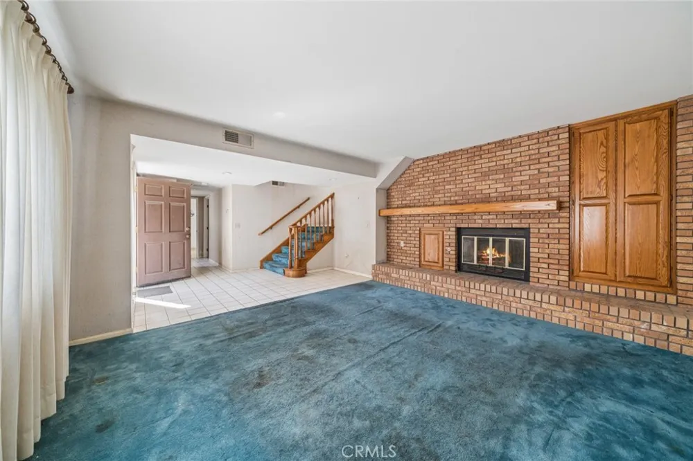 142 6th Street Seal Beach, CA 90740