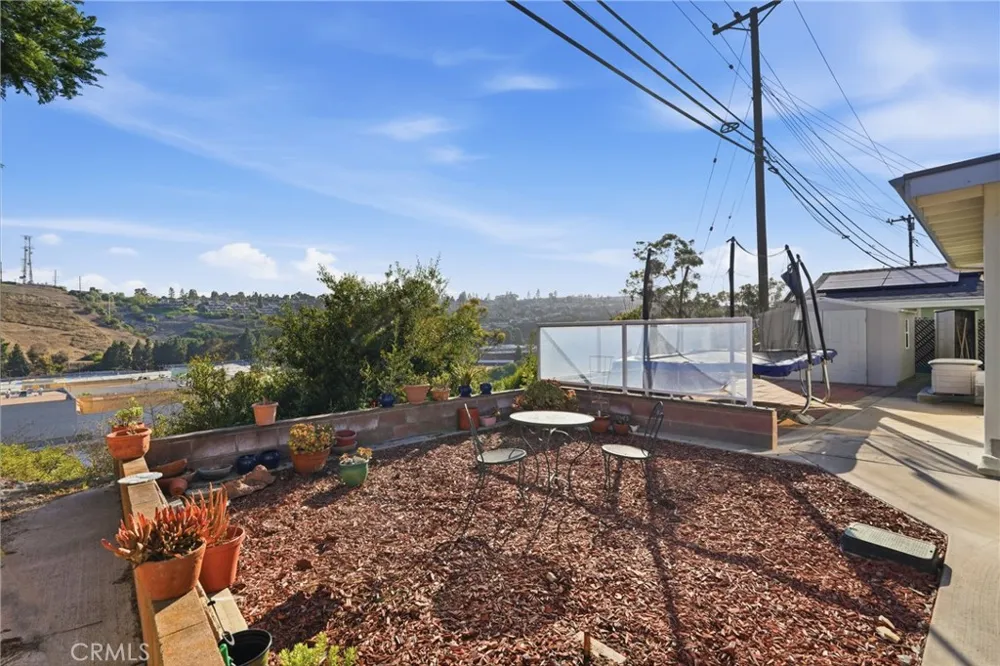 27569 Longhill Rancho Palos Verdes, CA 90275