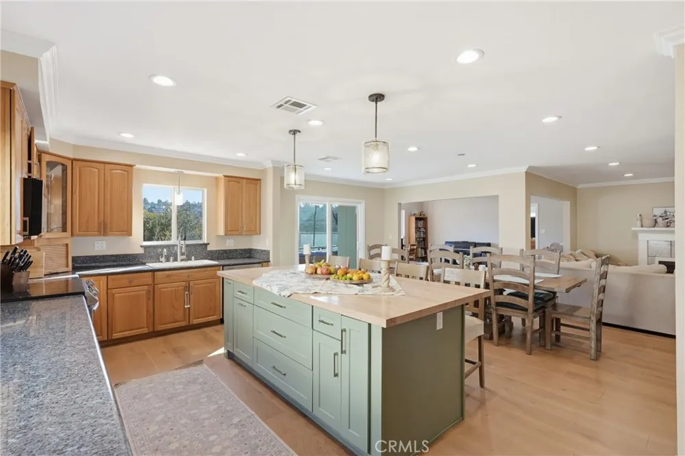 27569 Longhill Rancho Palos Verdes, CA 90275