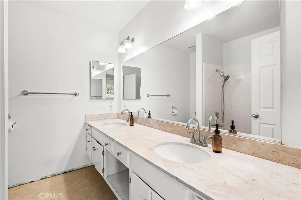 2701 Cardinal Costa Mesa, CA 92626