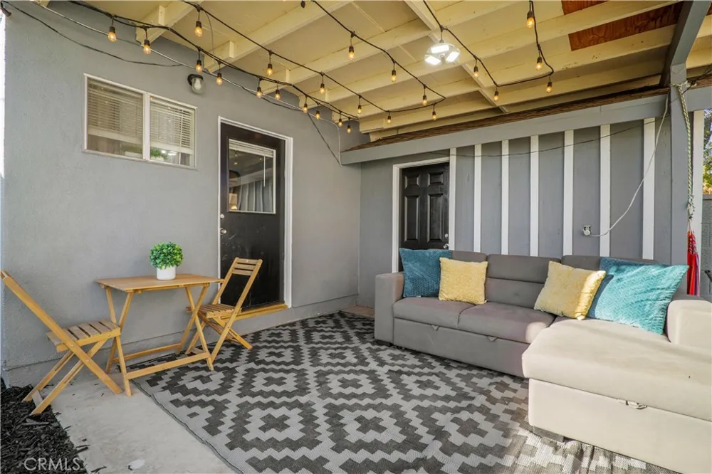916 W Avenue J8 Lancaster, CA 93534
