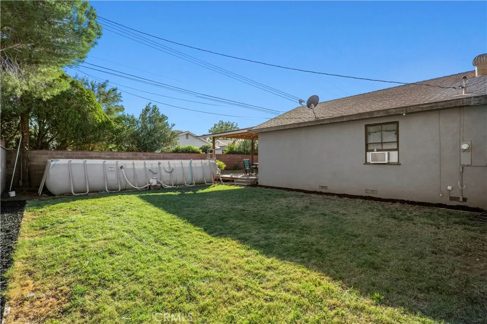 916 W Avenue J8 Lancaster, CA 93534