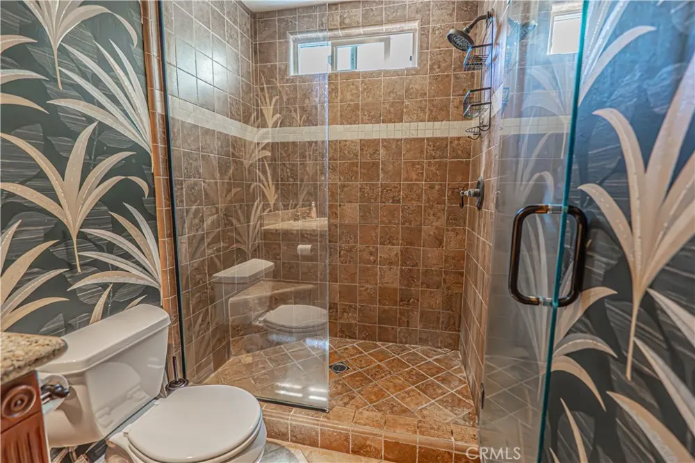 23340 Cedartown Newhall, CA 91321