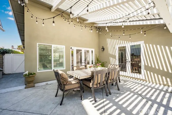 16332 Spartan Circle Huntington Beach, CA 92649