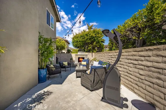 16332 Spartan Circle Huntington Beach, CA 92649