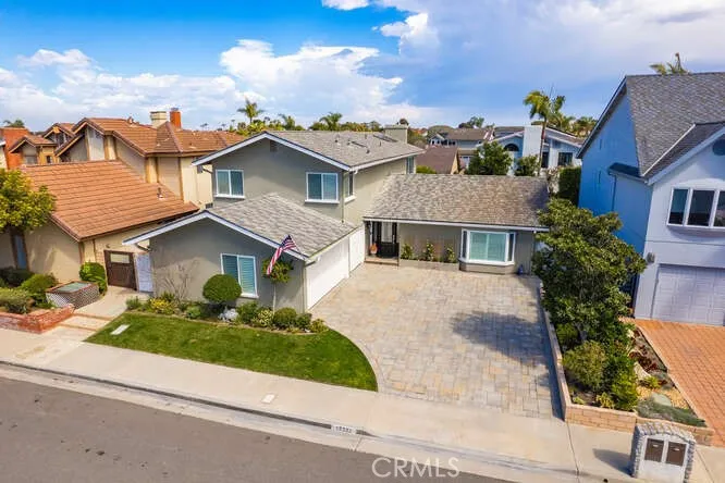 16332 Spartan Circle Huntington Beach, CA 92649