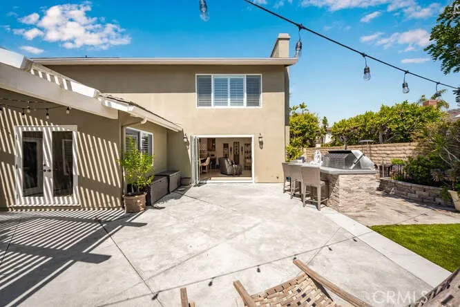 16332 Spartan Circle Huntington Beach, CA 92649