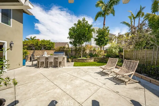 16332 Spartan Circle Huntington Beach, CA 92649