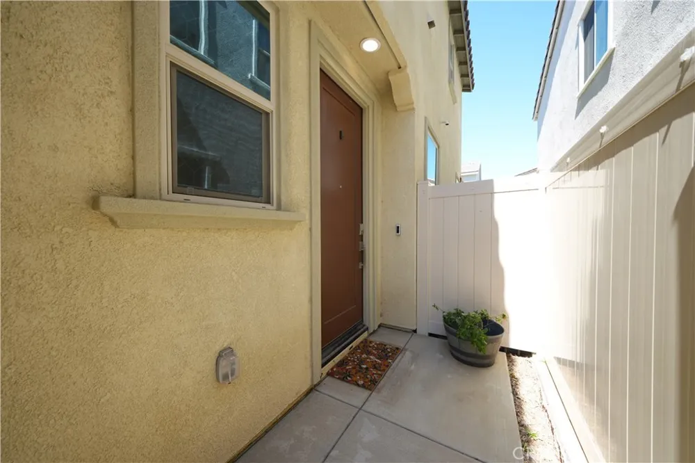 29605 Aramina Court Winchester, CA 92596