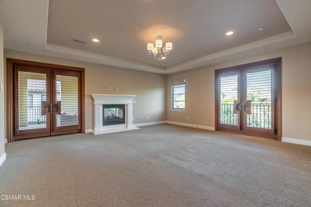 796 Via Sedona Newbury Park, CA 91320