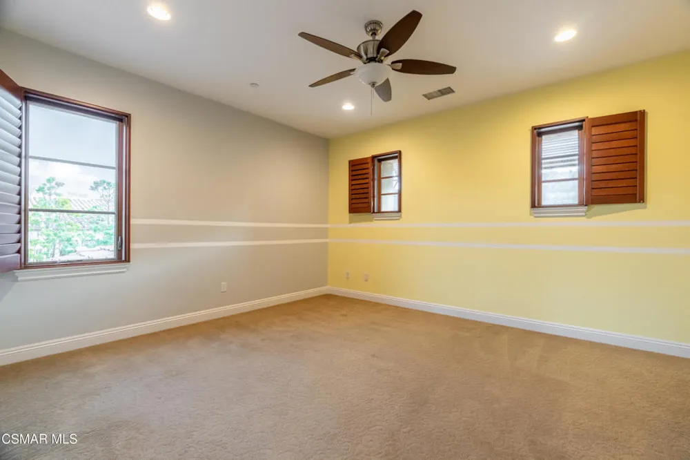 796 Via Sedona Newbury Park, CA 91320