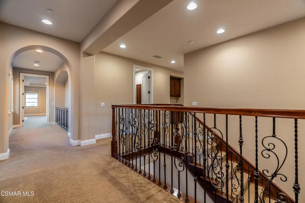 796 Via Sedona Newbury Park, CA 91320