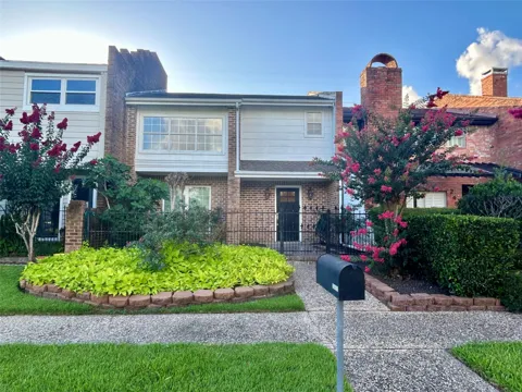 2456 Country Club Drive