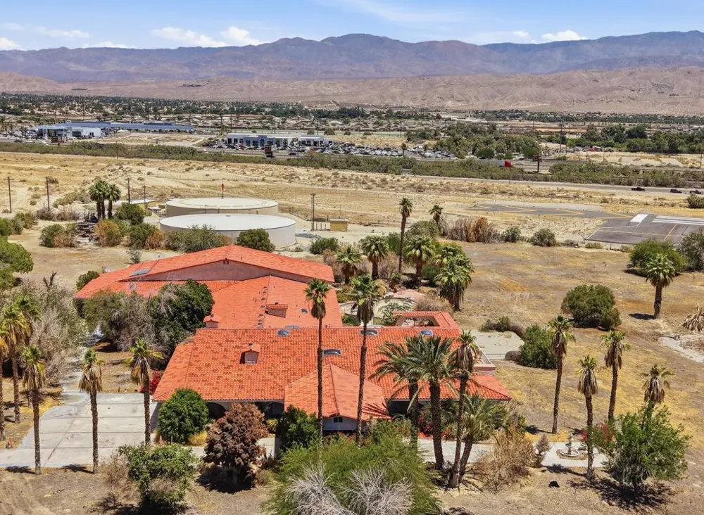 79135 Avenue 41 Bermuda Dunes, CA 92203