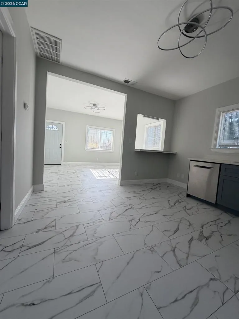 924 7Th St Richmond, CA 94801