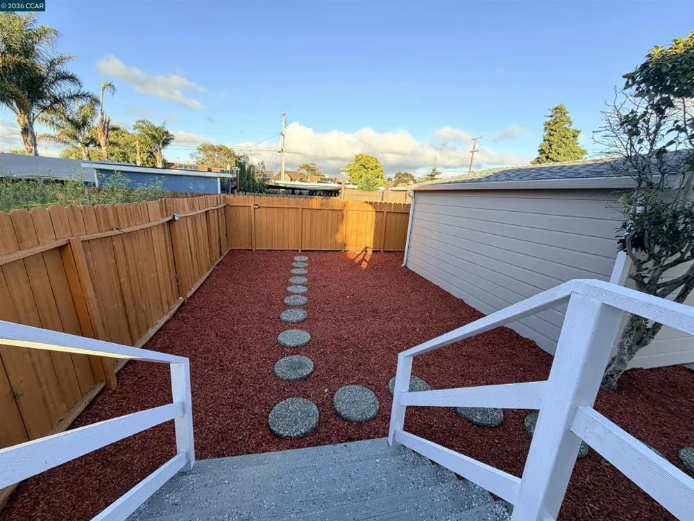 924 7Th St Richmond, CA 94801