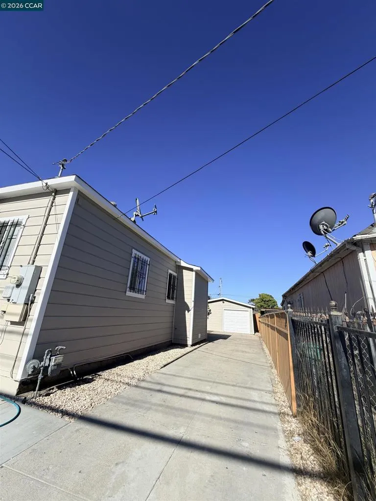 924 7Th St Richmond, CA 94801