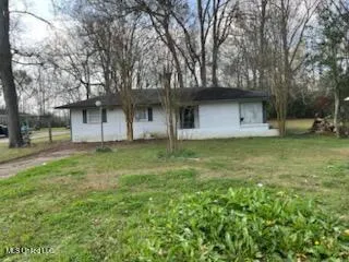 208 Woodland Avenue