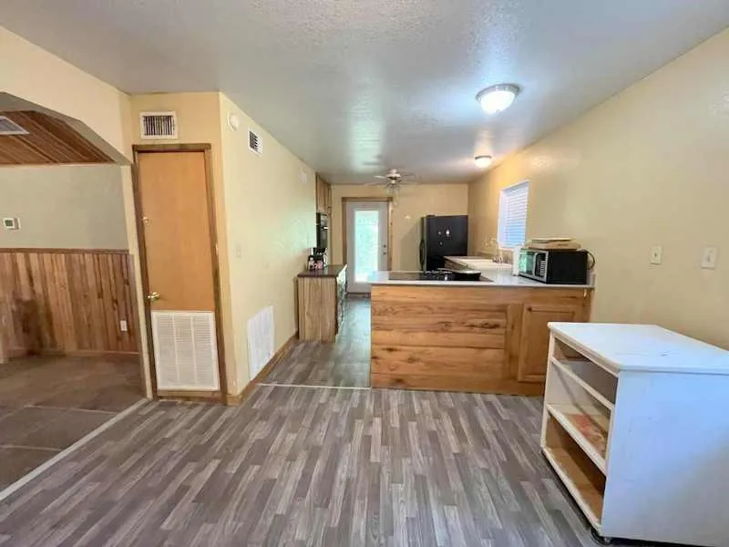 1384 E Fm 2712 Crockett, TX 75835