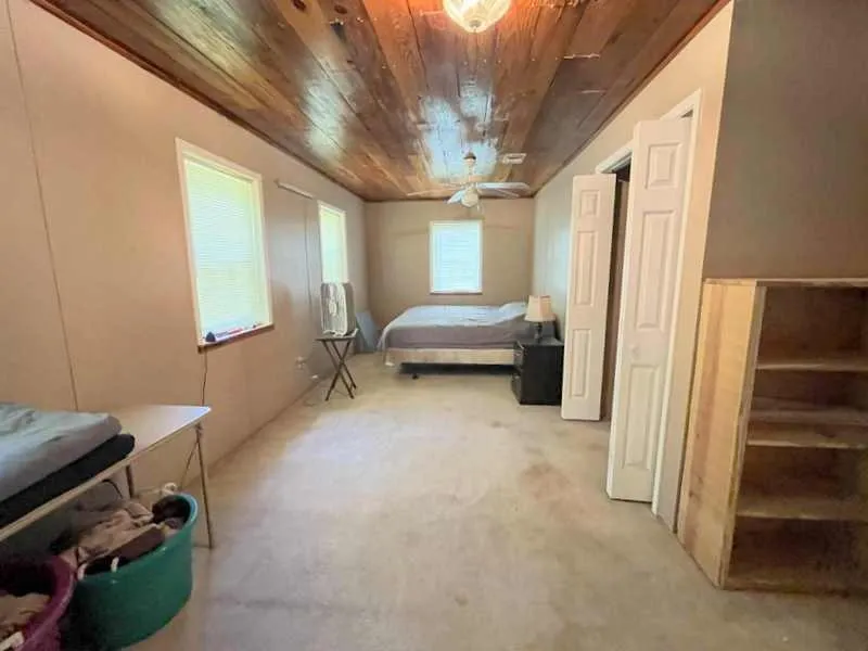 1384 E Fm 2712 Crockett, TX 75835