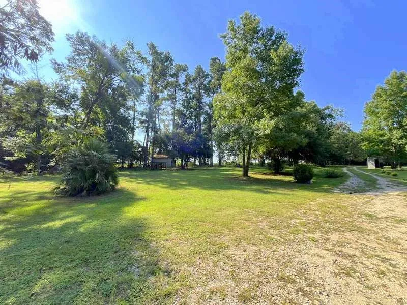 1384 E Fm 2712 Crockett, TX 75835