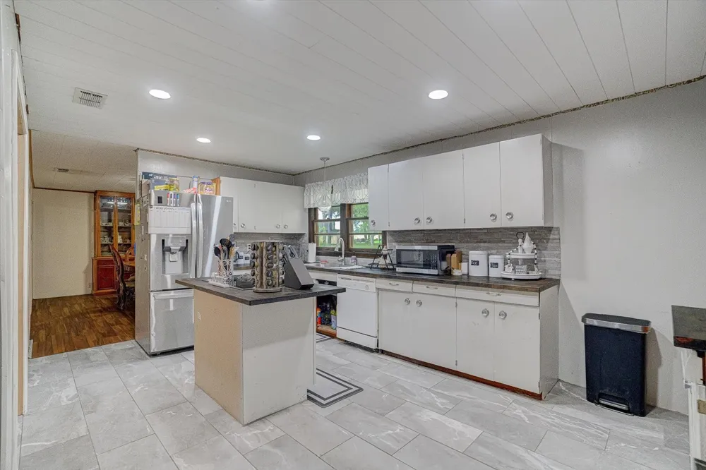 245 County Road 857 Evadale, TX 77612