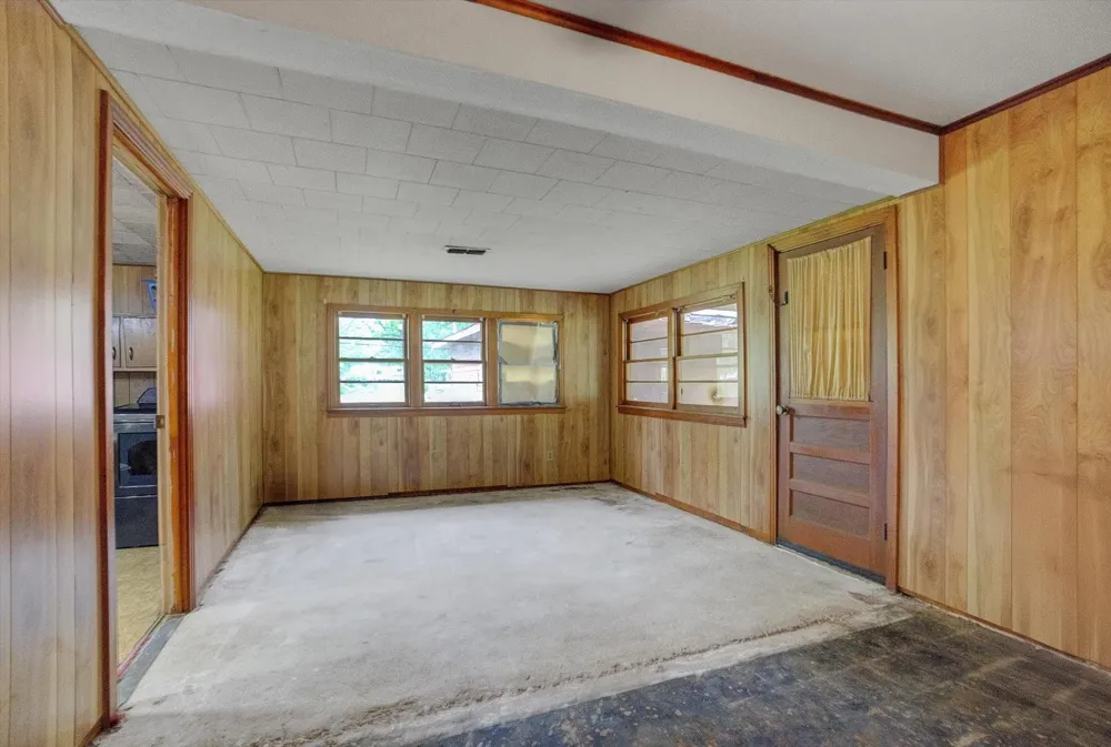 245 County Road 857 Evadale, TX 77612