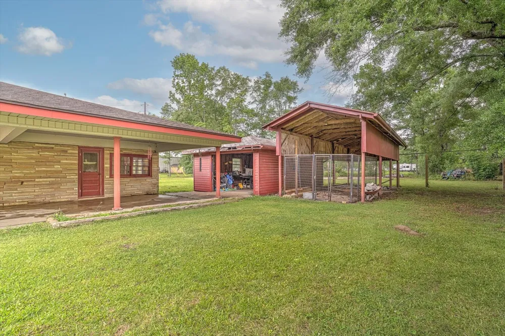 245 County Road 857 Evadale, TX 77612