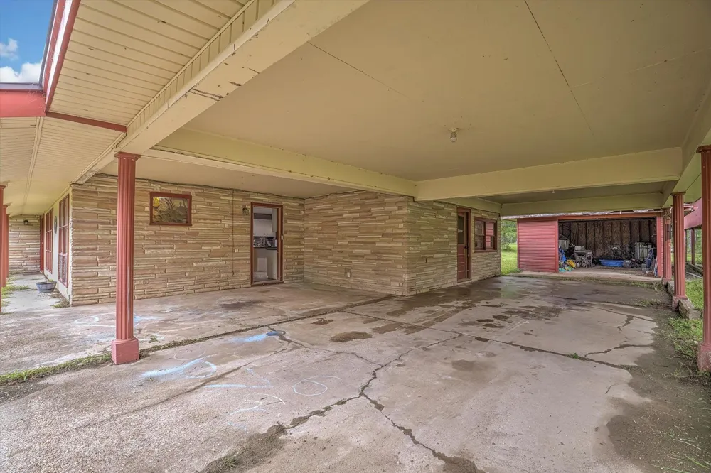 245 County Road 857 Evadale, TX 77612