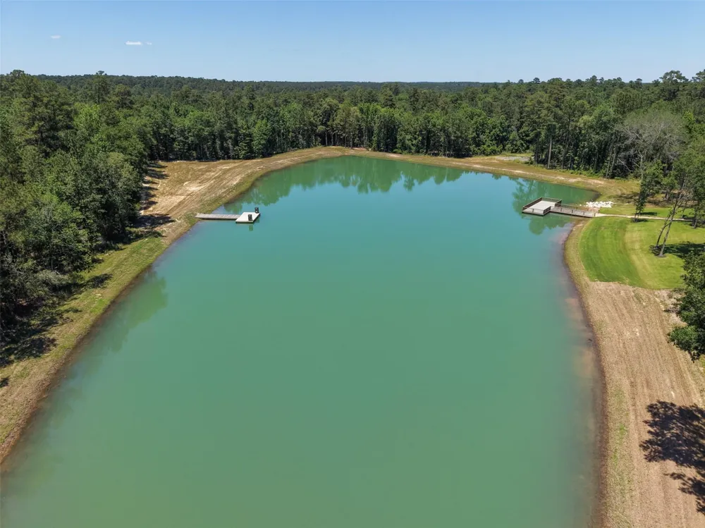 160 Heartland Road New Waverly, TX 77340