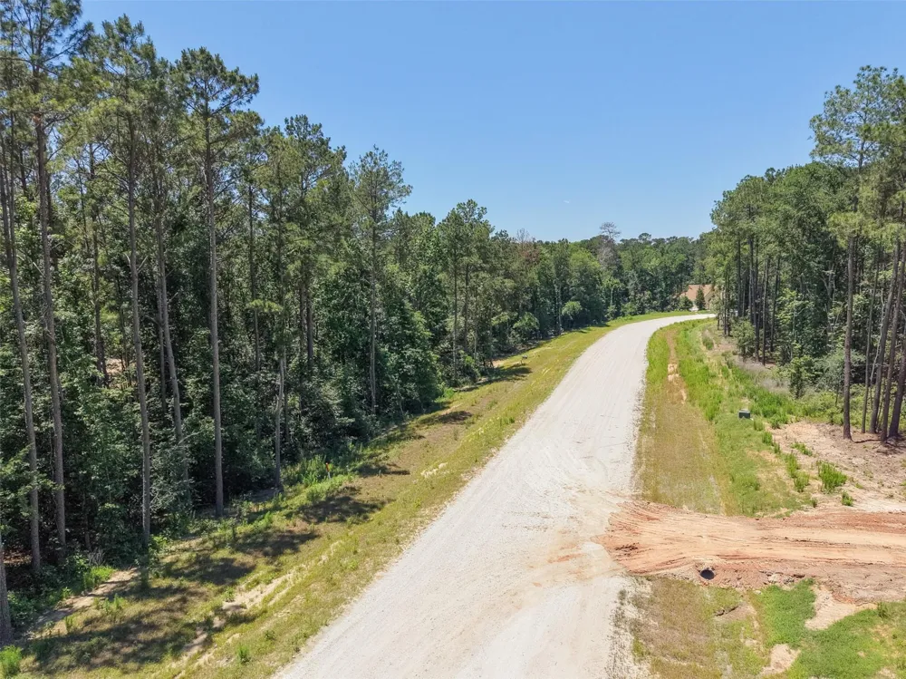 160 Heartland Road New Waverly, TX 77340