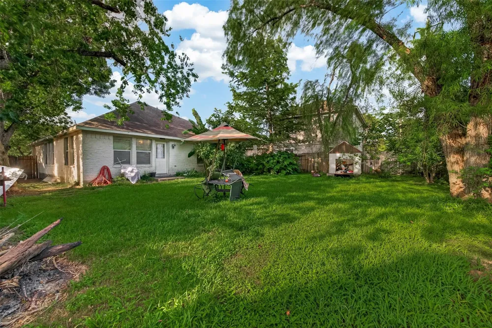 11916 Palmsprings Drive Houston, TX 77034