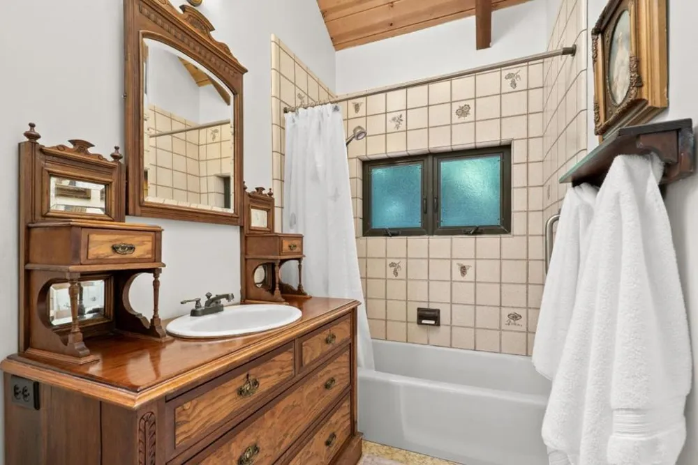 2800 Lockhart Gulch Scotts Valley, CA 95066