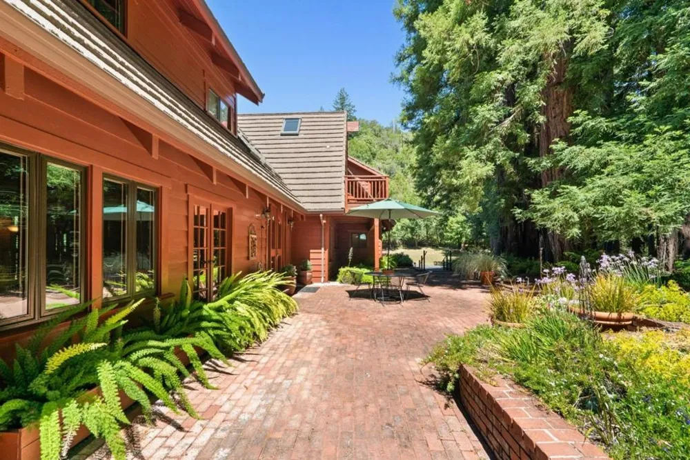 2800 Lockhart Gulch Scotts Valley, CA 95066