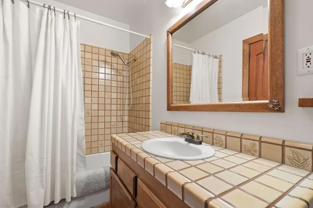 2800 Lockhart Gulch Scotts Valley, CA 95066