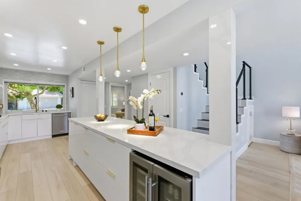 135 Vista Del Lago Los Gatos, CA 95032