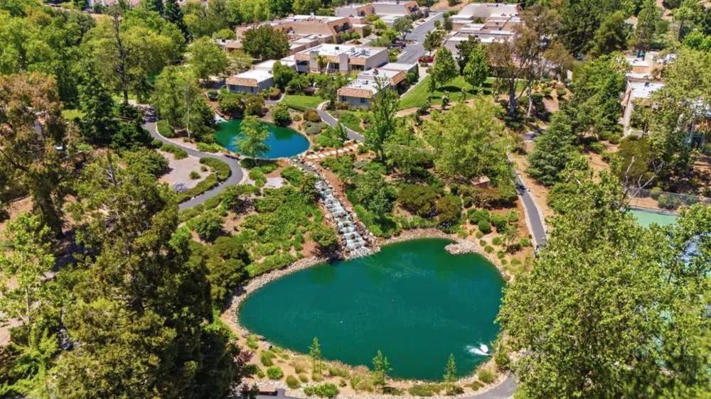 135 Vista Del Lago Los Gatos, CA 95032