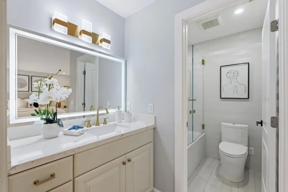 135 Vista Del Lago Los Gatos, CA 95032