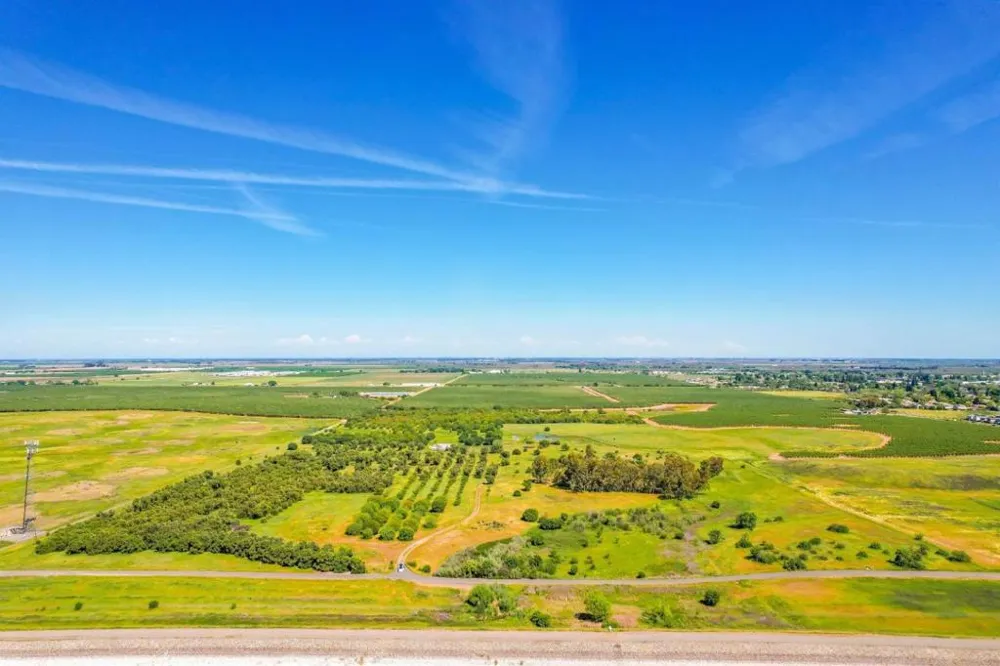 27643 County Road 88 Winters, CA 95694