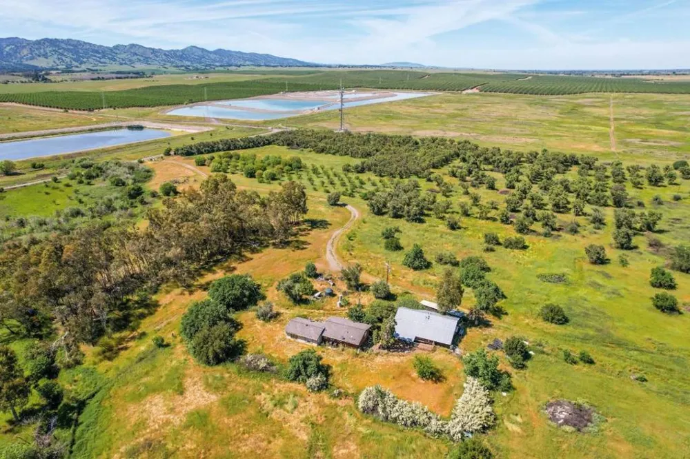 27643 County Road 88 Winters, CA 95694