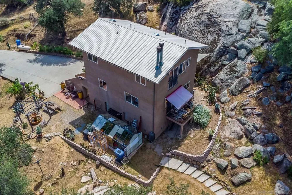 20841 Deerhorn Valley Rd Jamul, CA 91935