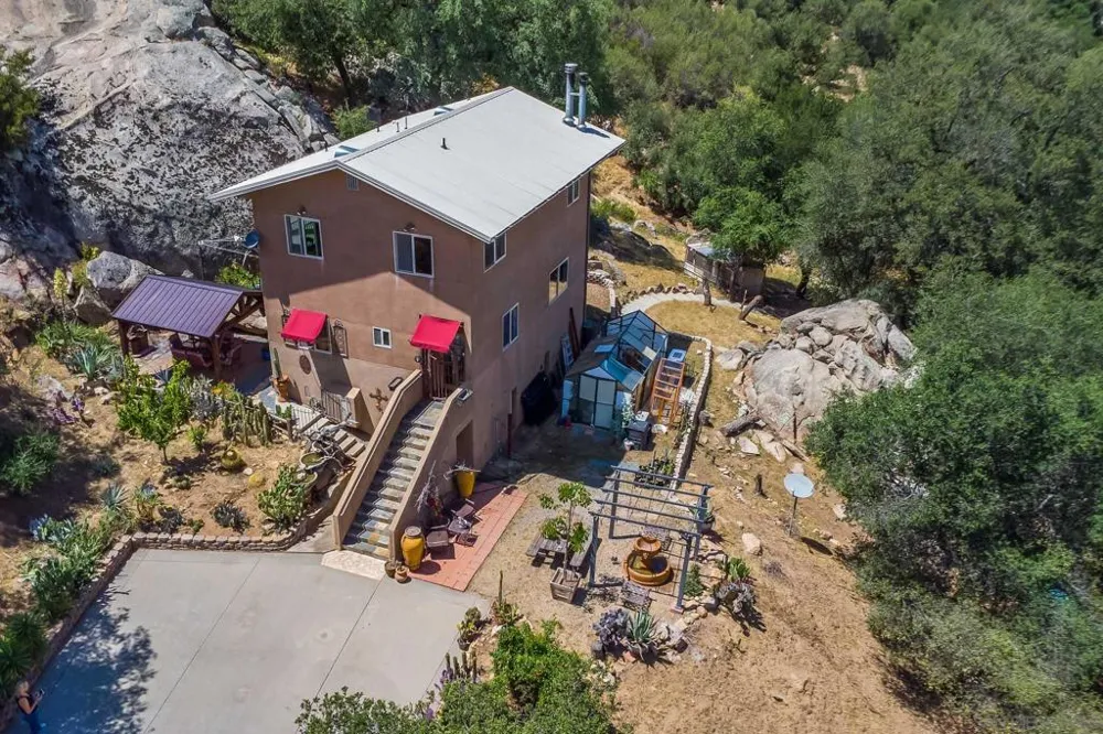 20841 Deerhorn Valley Rd Jamul, CA 91935