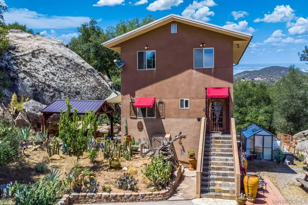 20841 Deerhorn Valley Rd Jamul, CA 91935