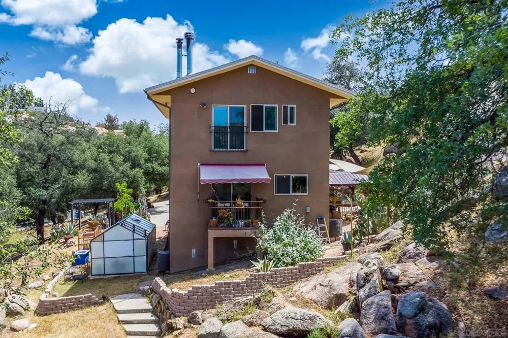 20841 Deerhorn Valley Rd Jamul, CA 91935