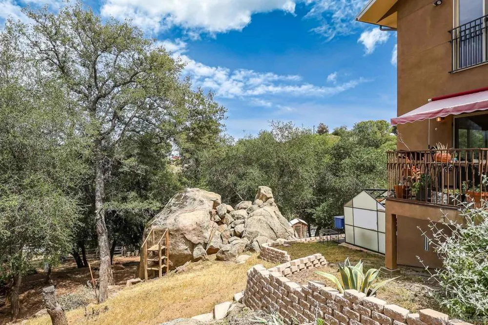 20841 Deerhorn Valley Rd Jamul, CA 91935