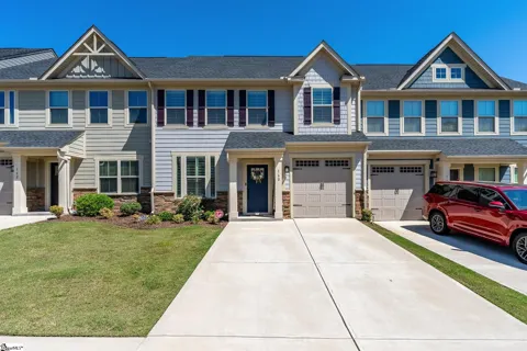 160 Moss Hollow Way