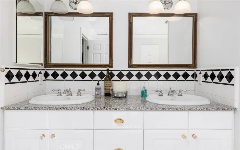3105 E Beach Circle Bradley, CA 93426